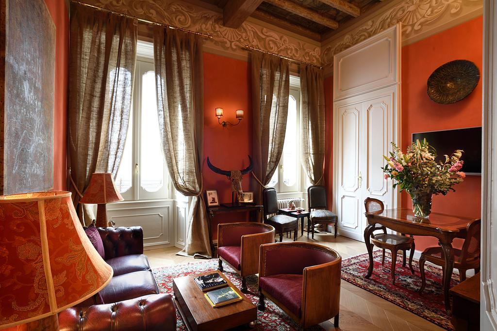 Hemeras Boutique Homes - 4 Luxury Suites In Milan Fashion District Exteriör bild