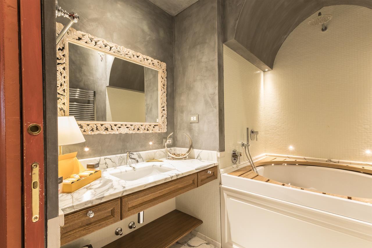 Hemeras Boutique Homes - 4 Luxury Suites In Milan Fashion District Exteriör bild